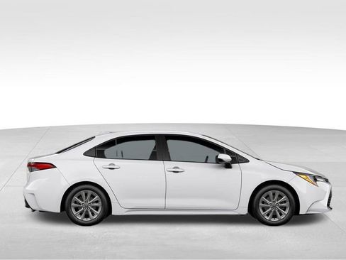 New 2026 Toyota Corolla LE image 14