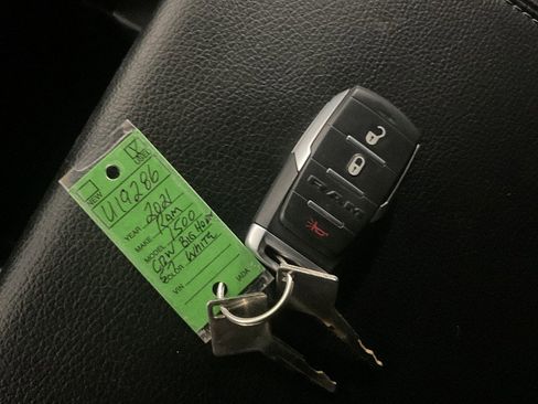 Used 2021 RAM 1500 Big Horn image 31