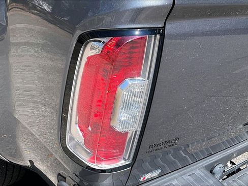 Used 2021 GMC Canyon AT4 w/ Trailering Package image 20