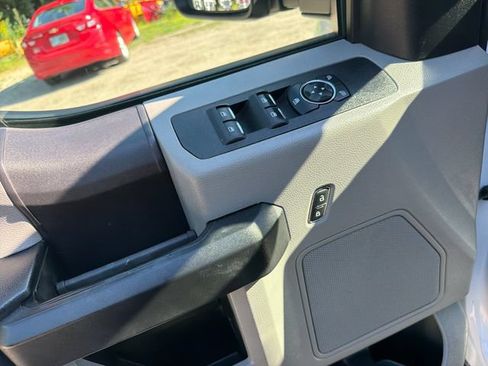 Used 2020 Ford F250 XL w/ Power Equipment Group AWD/4WD image 12