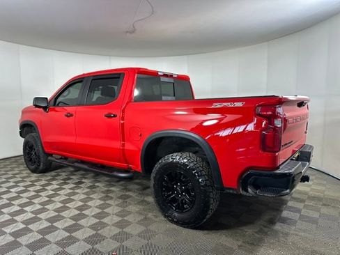 Used 2025 Chevrolet Silverado 1500 ZR2 w/ Dark Appearance Package image 5