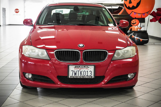 Used 2011 BMW 328i Sedan RWD image 4
