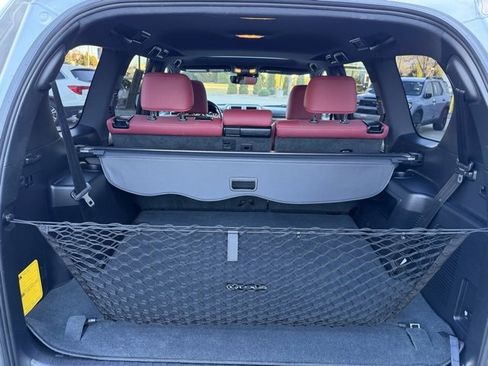 Used 2021 Lexus GX 460 Premium image 44