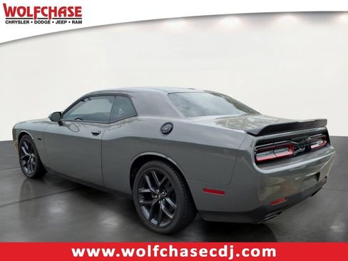 Certified 2023 Dodge Challenger R/T w/ Blacktop Package RWD image 3
