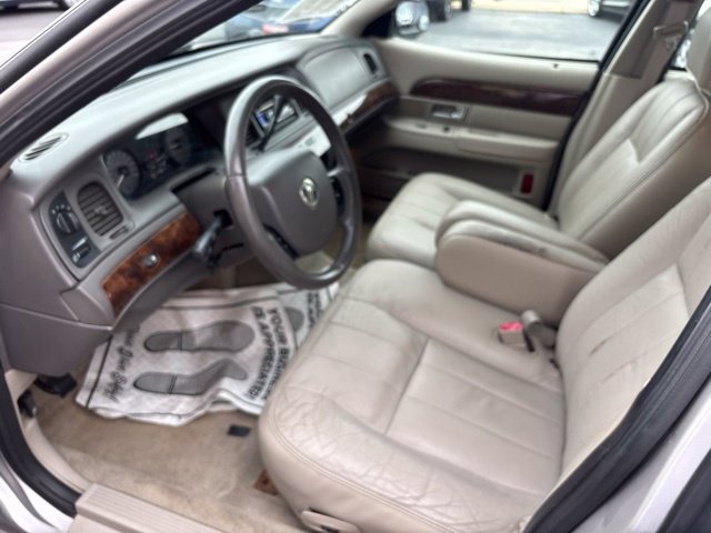 Used 2010 Mercury Grand Marquis LS RWD image 13