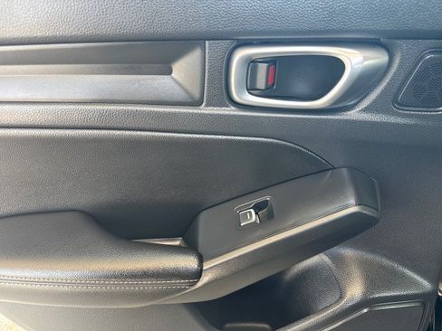 Used 2024 Honda Civic EX-L image 6