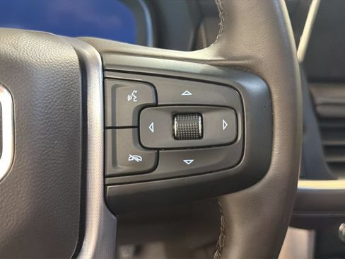 Used 2024 GMC Yukon SLT AWD/4WD image 20
