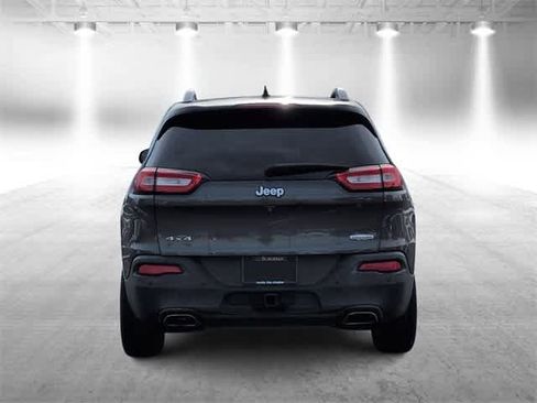 Used 2015 Jeep Cherokee Latitude w/ Comfort/Convenience Group image 7