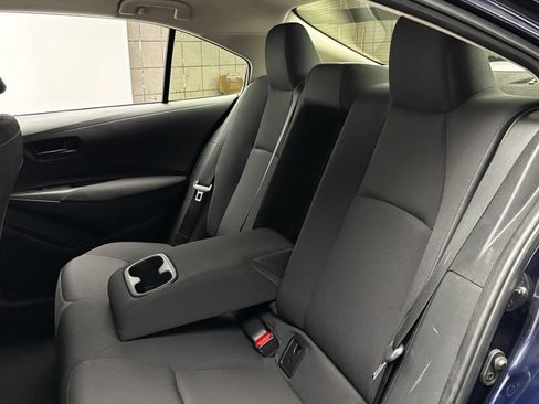 Used 2023 Toyota Corolla LE w/ Carpet Mat Package (TMS) FWD image 30