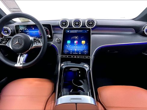 New 2026 Mercedes-Benz GLC 300 image 5