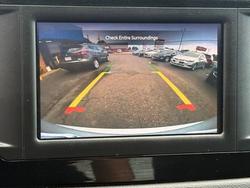 Used 2023 Chrysler Voyager LX FWD image 34
