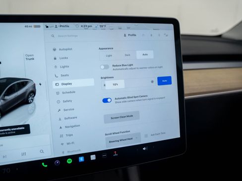 Used 2023 Tesla Model Y Long Range image 28