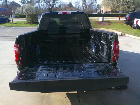 Used 2024 Ford F150 STX w/ Equipment Group 201A FX4 image 36