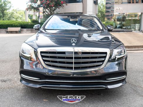 Used 2019 Mercedes-Benz S 560 Sedan image 2