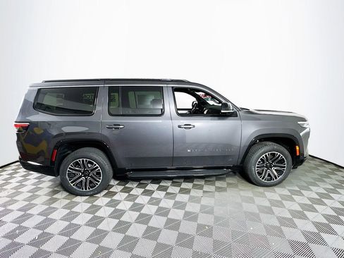 New 2026 Jeep Grand Wagoneer 4WD w/ Premium Group I image 8