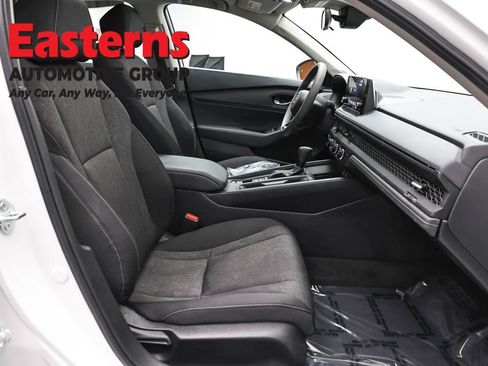 Used 2025 Honda Accord SE image 23