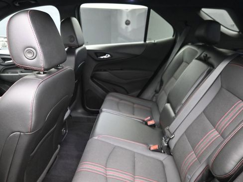 Used 2024 Chevrolet Equinox RS image 10
