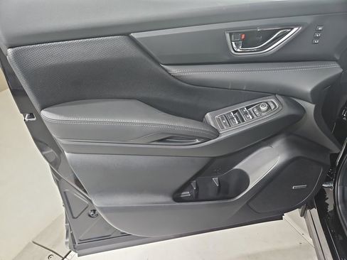 New 2026 Subaru Ascent Limited AWD/4WD image 10