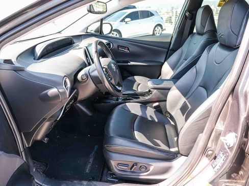 Used 2021 Toyota Prius Prime Limited w/ Carpet Mat Package (TMS) FWD image 18