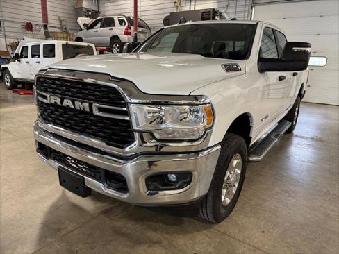 Certified 2024 RAM 2500 Big Horn w/ Level 2 Equipment Group AWD/4WD image 35