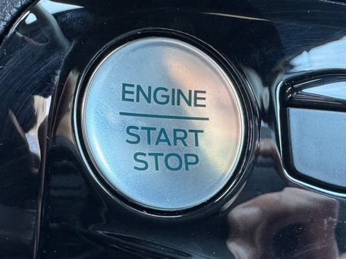 Used 2024 Ford Escape ST-Line w/ Tech Pack #1 FWD image 16