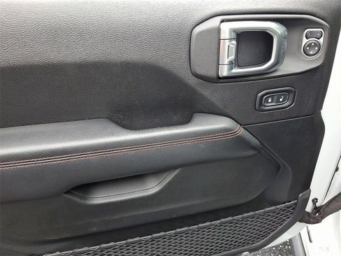 Used 2020 Jeep Gladiator Rubicon image 15