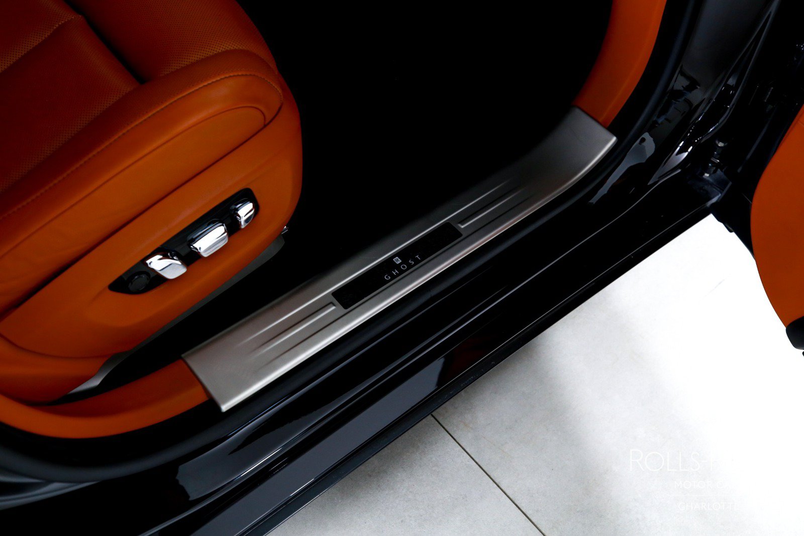 Certified 2021 Rolls-Royce Ghost AWD/4WD image 35