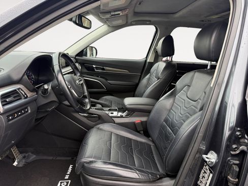 Certified 2021 Kia Telluride SX w/ SX Prestige Package image 10