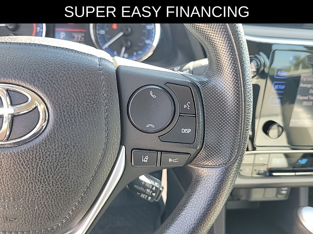 Used 2017 Toyota Corolla LE FWD image 21