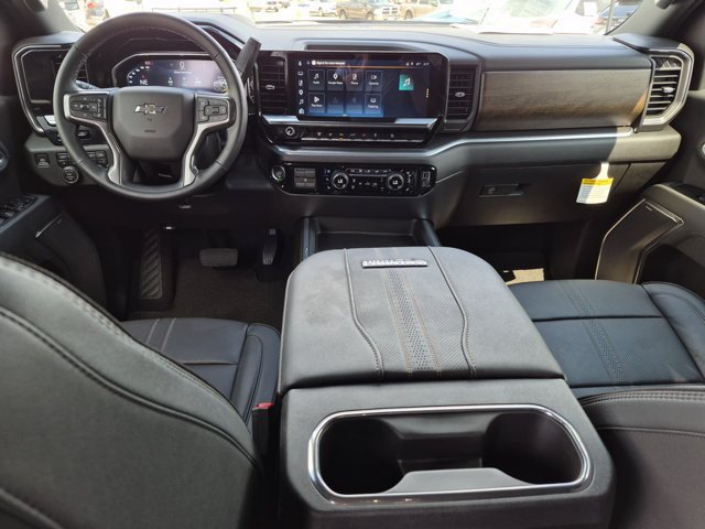 Used 2025 Chevrolet Silverado 2500 High Country w/ High Country Premium Package AWD/4WD image 16