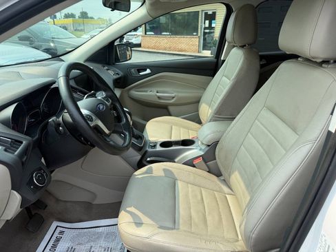 Used 2014 Ford Escape SE w/ Equipment Group 201A AWD/4WD image 14