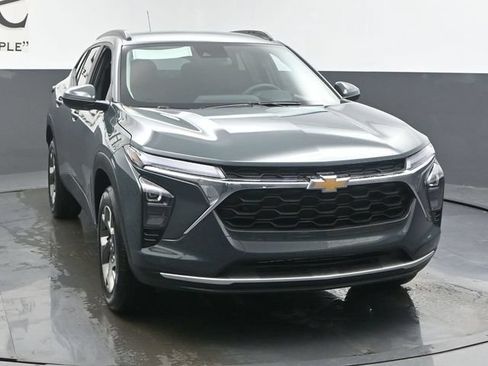 New 2026 Chevrolet Trax LT FWD image 29