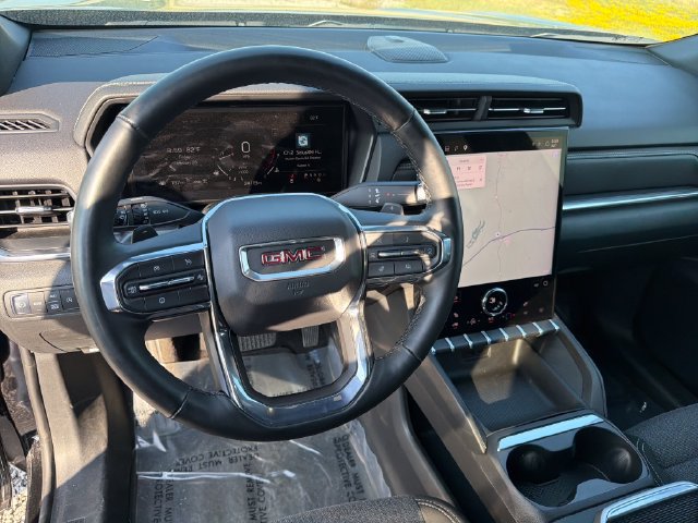 Used 2025 GMC Terrain Elevation AWD/4WD image 13