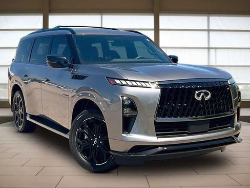 Certified 2026 INFINITI QX80 4WD image 12