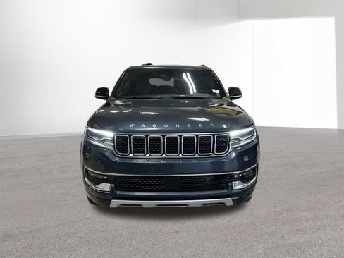 Used 2024 Jeep Wagoneer Series II AWD/4WD image 30