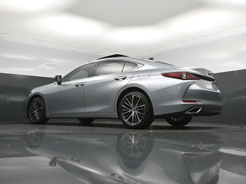 Used 2025 Lexus ES 350 w/ Premium Package FWD image 39
