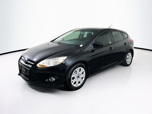 Used 2012 Ford Focus SE image 3