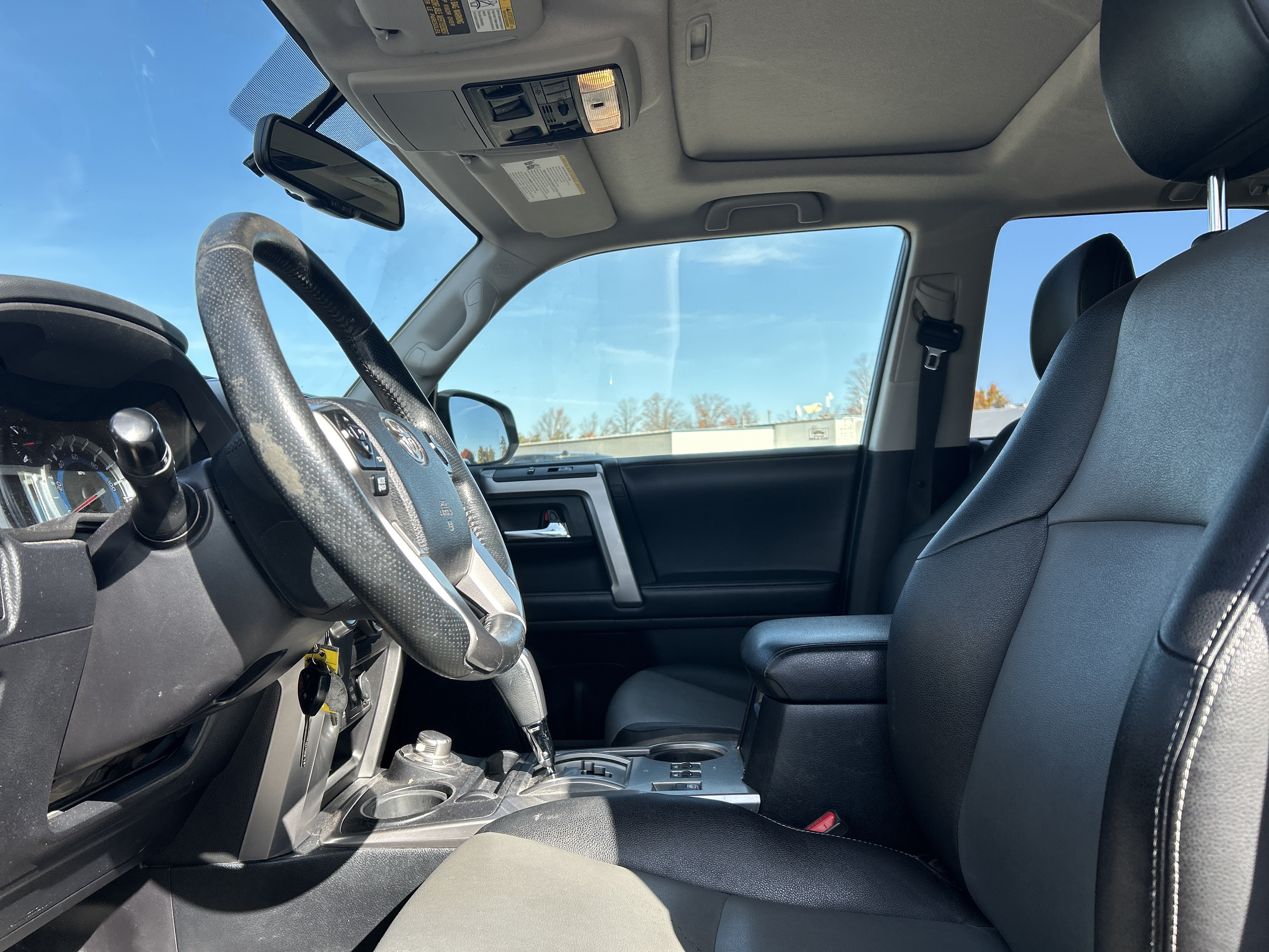 Used 2018 Toyota 4Runner SR5 Premium AWD/4WD image 10