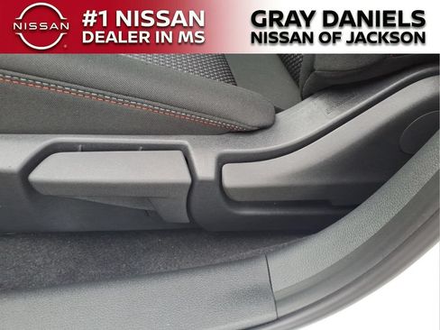 New 2026 Nissan Sentra SR w/ Floor Mat Package FWD image 11