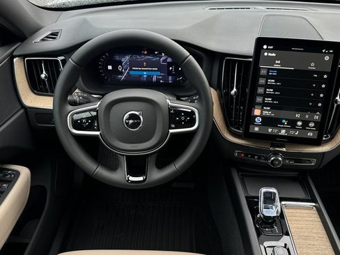 New 2026 Volvo XC60 B5 Plus w/ Protection Package Premier AWD/4WD image 14