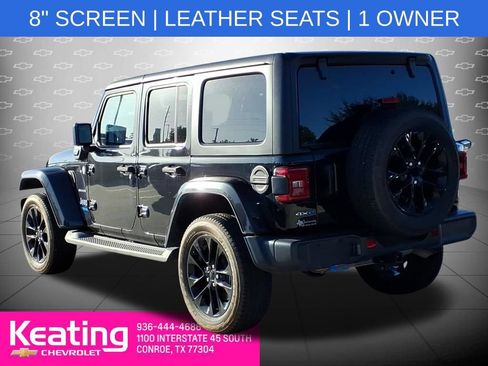 Used 2022 Jeep Wrangler Unlimited Sahara AWD/4WD image 2
