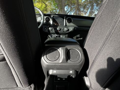 Used 2022 Jeep Wrangler Unlimited Sport w/ Sun And Sound Package image 39