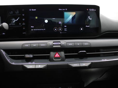 Used 2025 Kia K4 GT-Line FWD image 31
