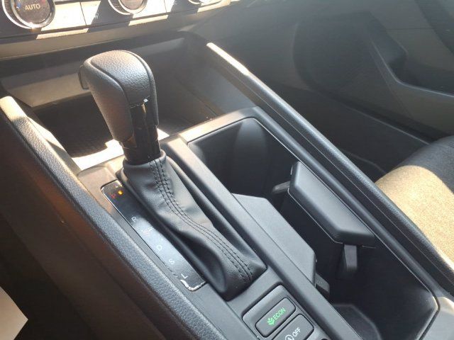 Used 2025 Honda Accord SE image 16