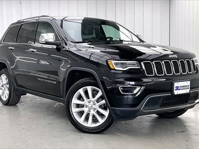 Used 2017 Jeep Grand Cherokee Limited w/ Luxury Group II