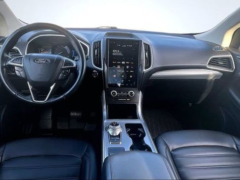 Used 2021 Ford Edge SEL AWD/4WD image 7