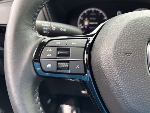 Used 2023 Honda CR-V EX-L image 25