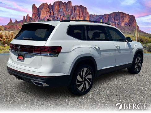 New 2026 Volkswagen Atlas SE FWD image 8