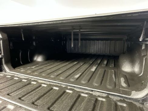 Certified 2023 RAM 1500 Laramie AWD/4WD image 8