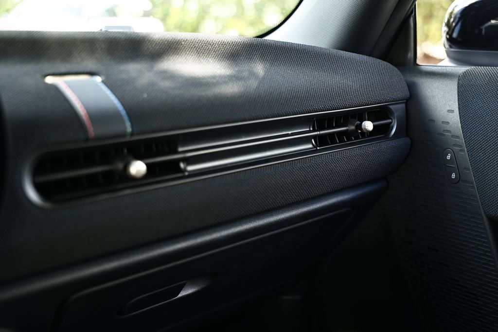 New 2026 MINI Cooper 2-Door Hardtop FWD image 37